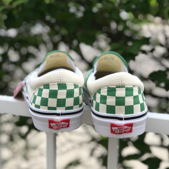 LAST! NWT Vans Checkerboard Grass Green Slip-On - Picture 4 of 8